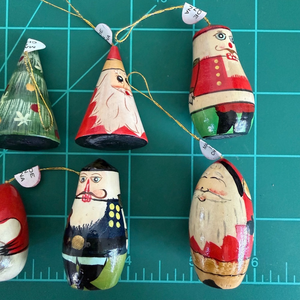 Lot of 38 Vintage Hand Painted Wooden Christmas Ornaments Santa Tree Angel Dolls - Picture 4 of 13